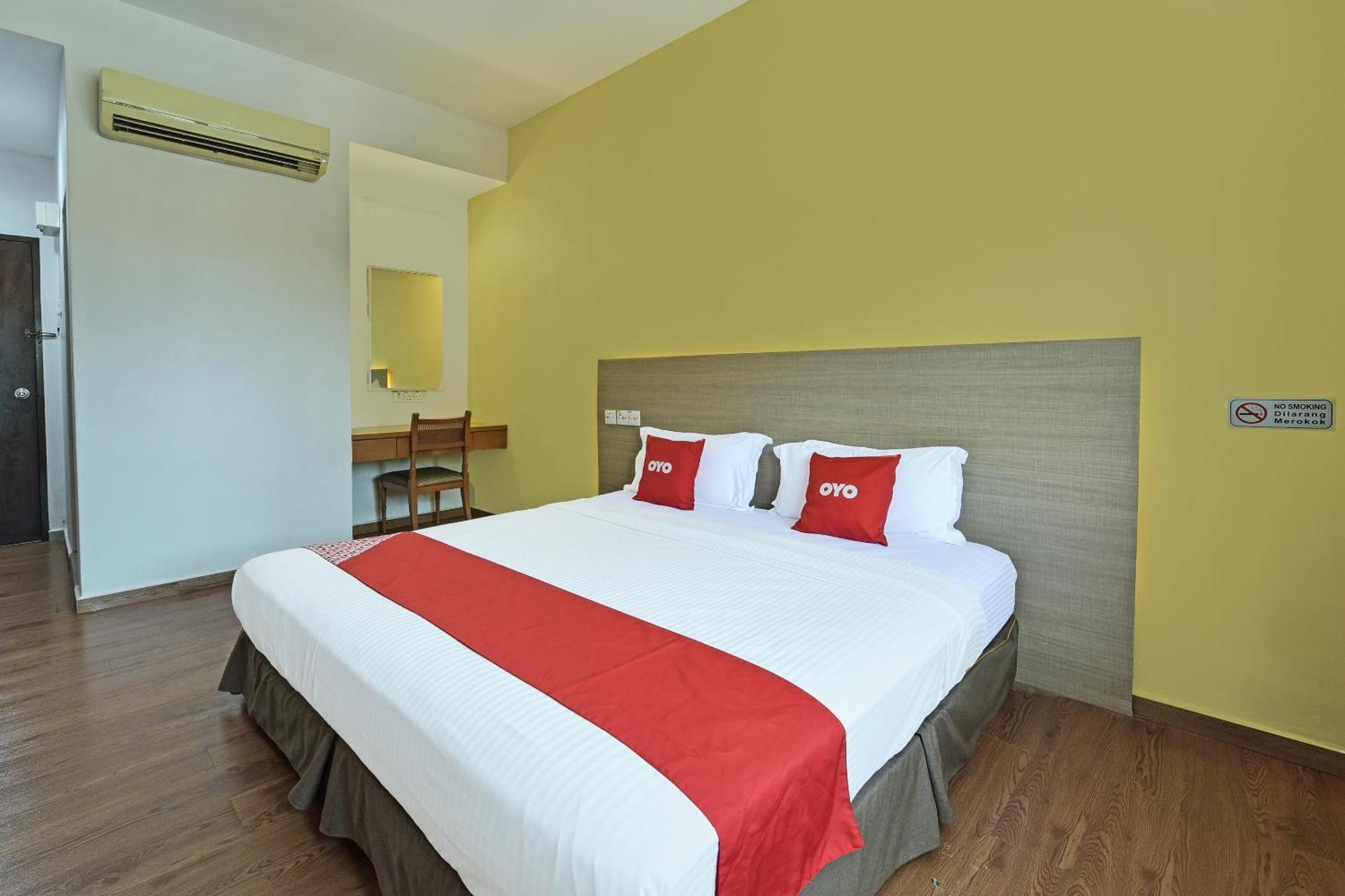 Super Oyo 44036 Hotel De Perdana Hill Batu Pahat Exteriér fotografie
