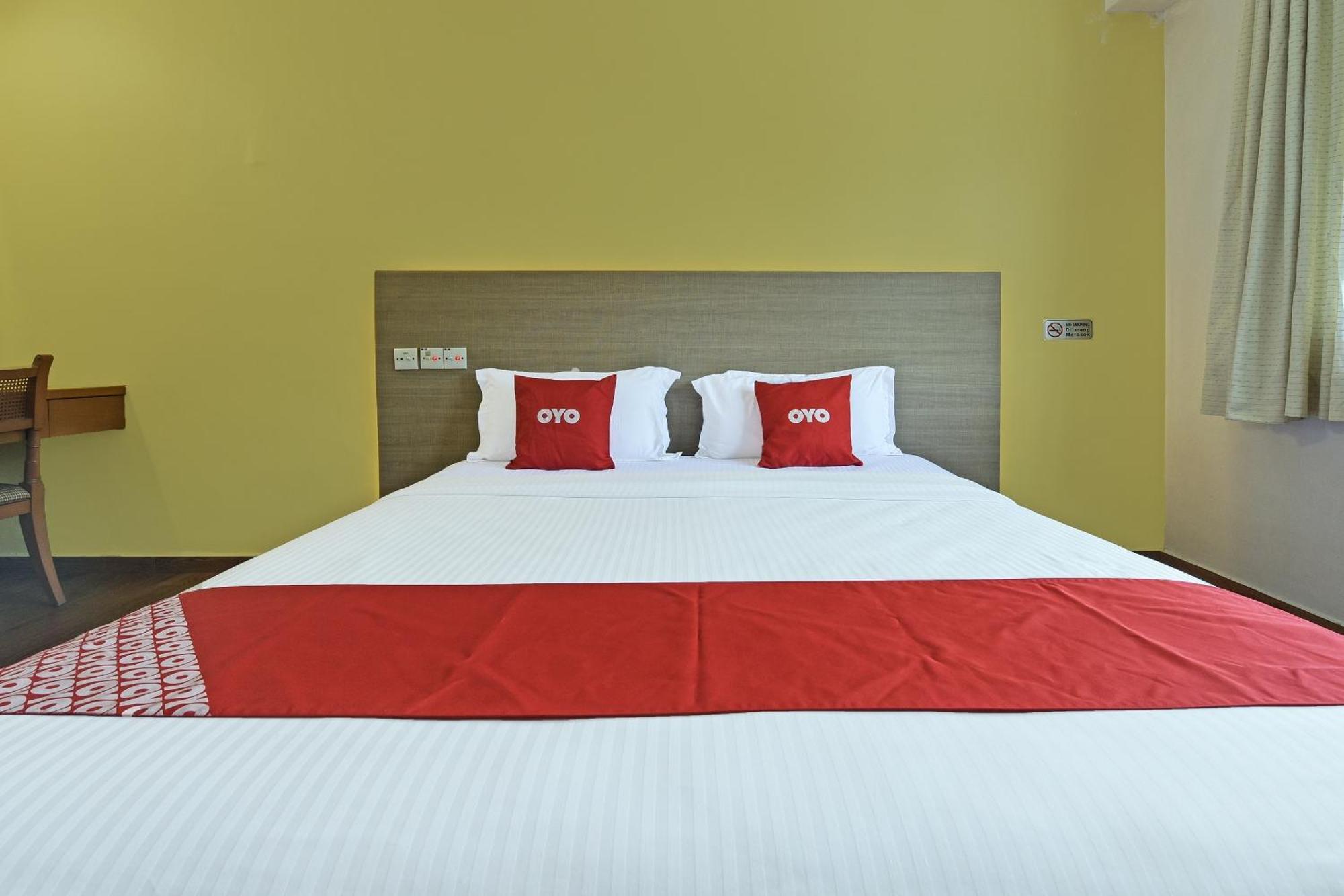 Super Oyo 44036 Hotel De Perdana Hill Batu Pahat Exteriér fotografie